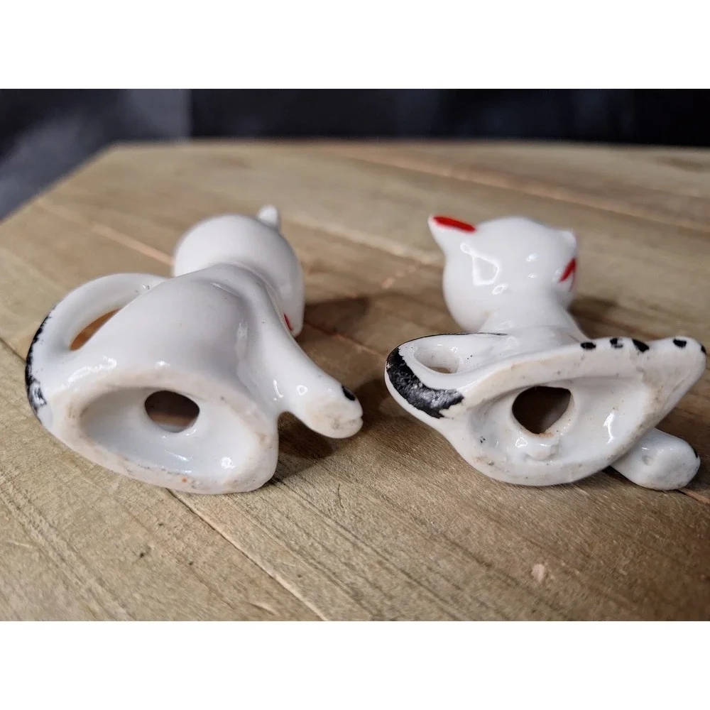 Vintage Ceramic Cat Salt and Pepper Shakers White Red Black Mid Century Kitsch